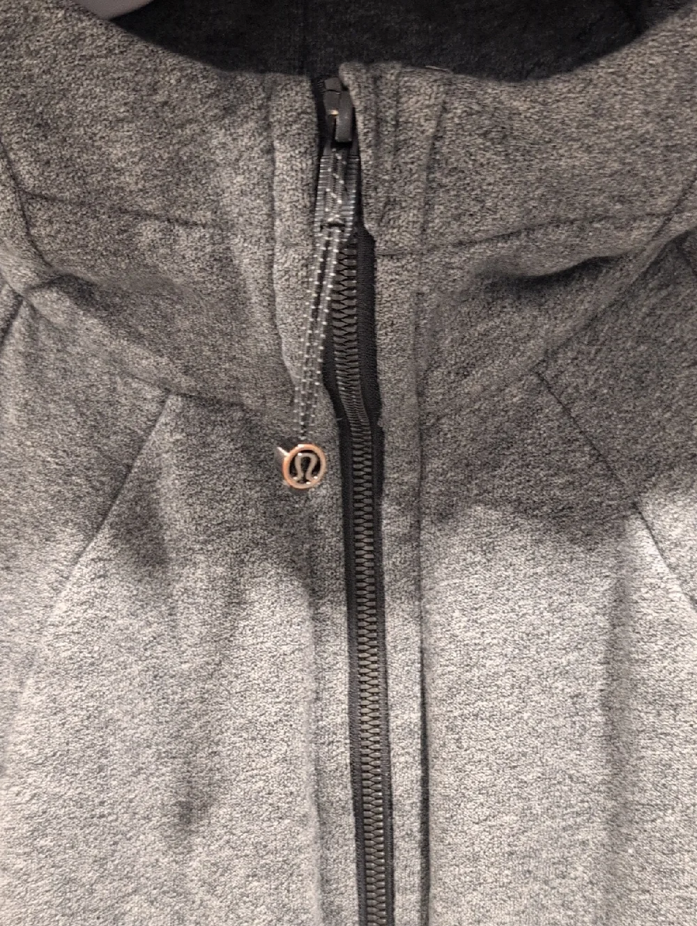Lululemon Scuba Hoodie - Picture 3 of 6